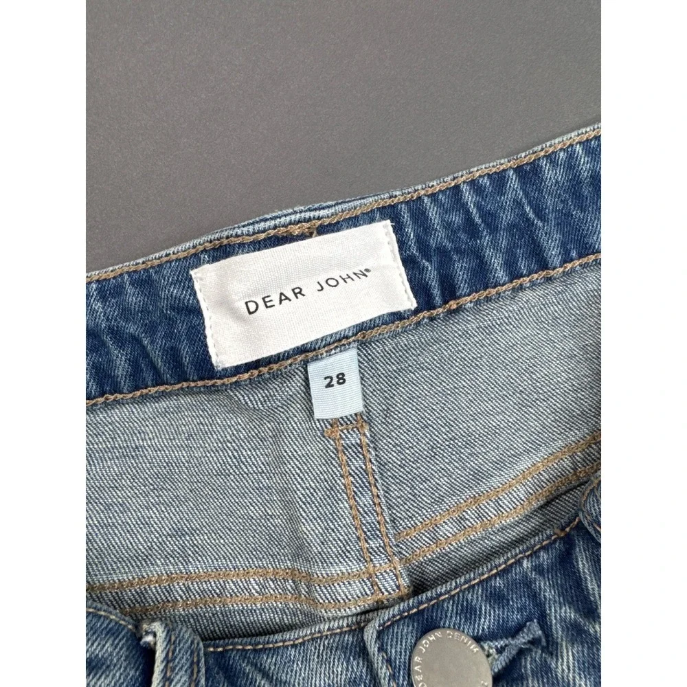 Dear John Ivy High Rise Distressed Denim Shorts Light Wash Size 28 NEW